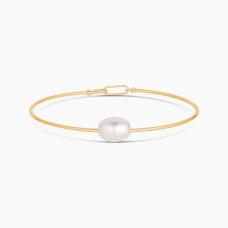Isla Pearl Bangle Bracelet Isla Pearl Bangle Bracelet